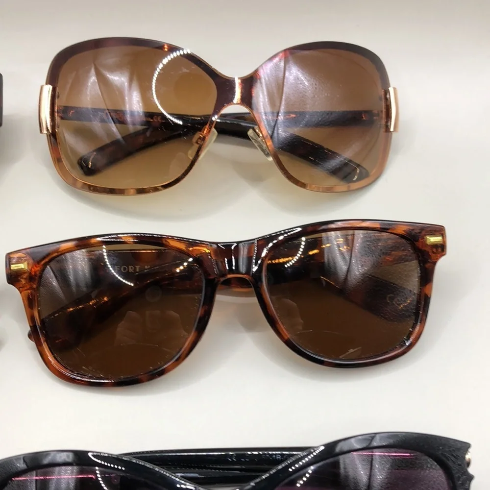 Curated bundle 9 trendy fashion sunglasses variety of brands and styles. - Picture 4 of 16